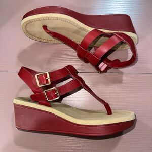 Journee Collection Womens Bianca Wedge Heel Flip Flop Sandal with Tru Comfort Fo